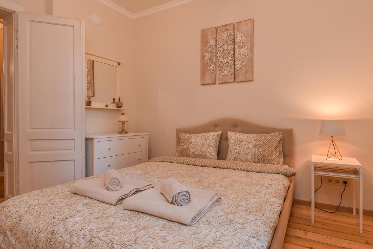 סופיה Spacious Vintage 2Br, 2Bath Apartment By Flat Mаnager מראה חיצוני תמונה